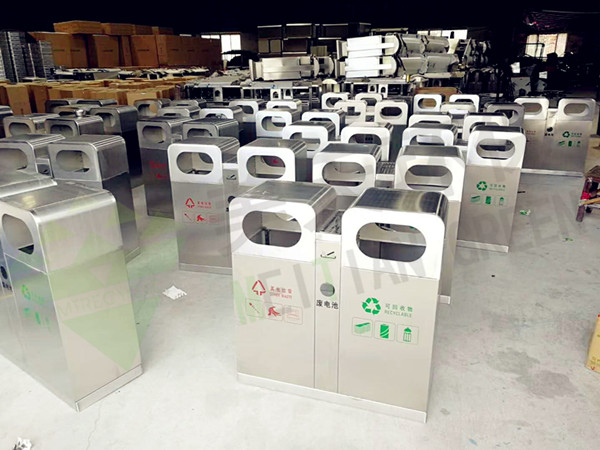 1533343861645786.jpg 910275974663920334.jpg