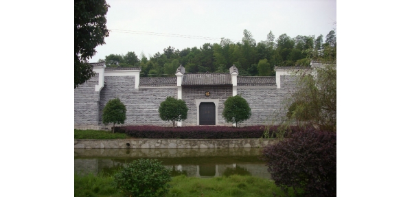 美天塑料垃圾桶助力鄉(xiāng)村環(huán)境衛(wèi)生